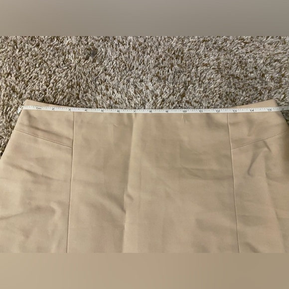 Ann Taylor Skirt - Picture 10 of 16